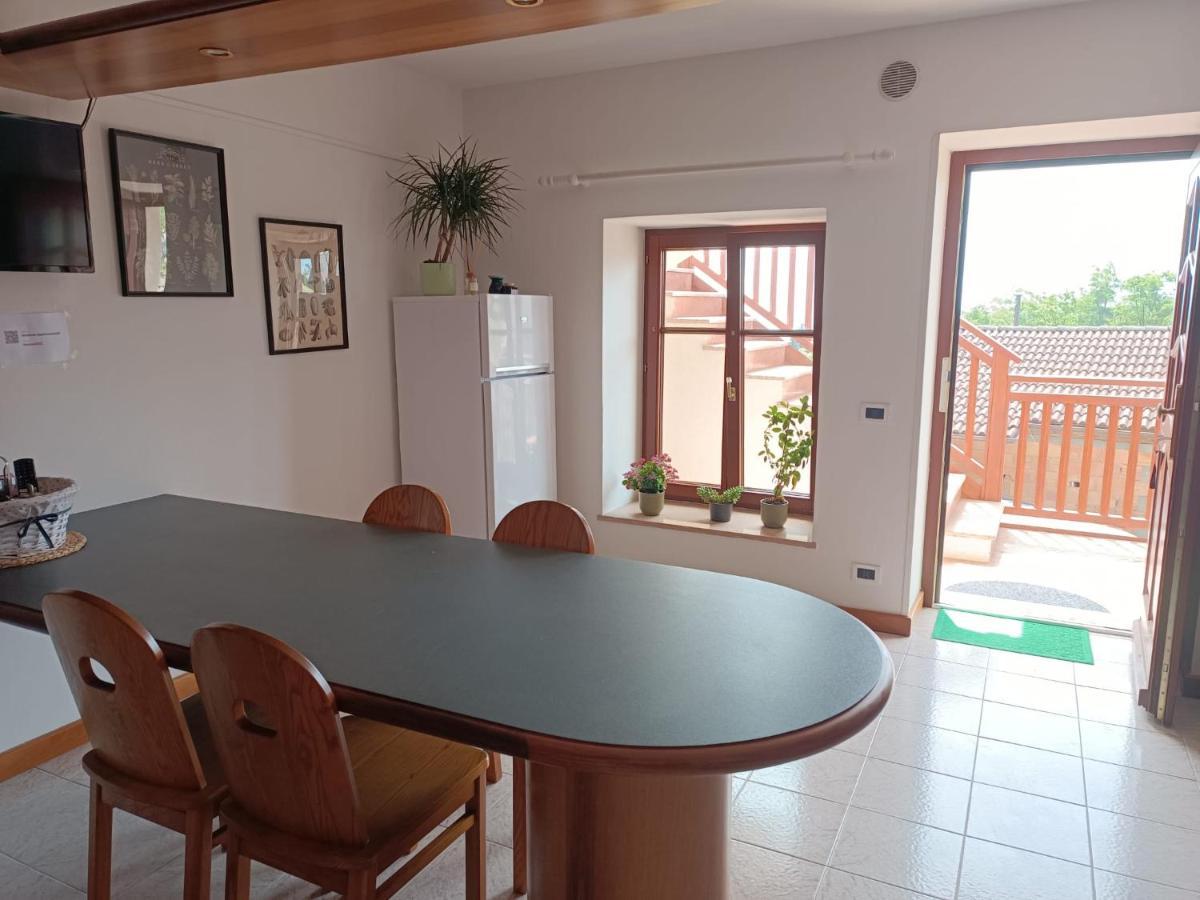 Casa Vacanze Lavanda & Rosmarino Telve Esterno foto