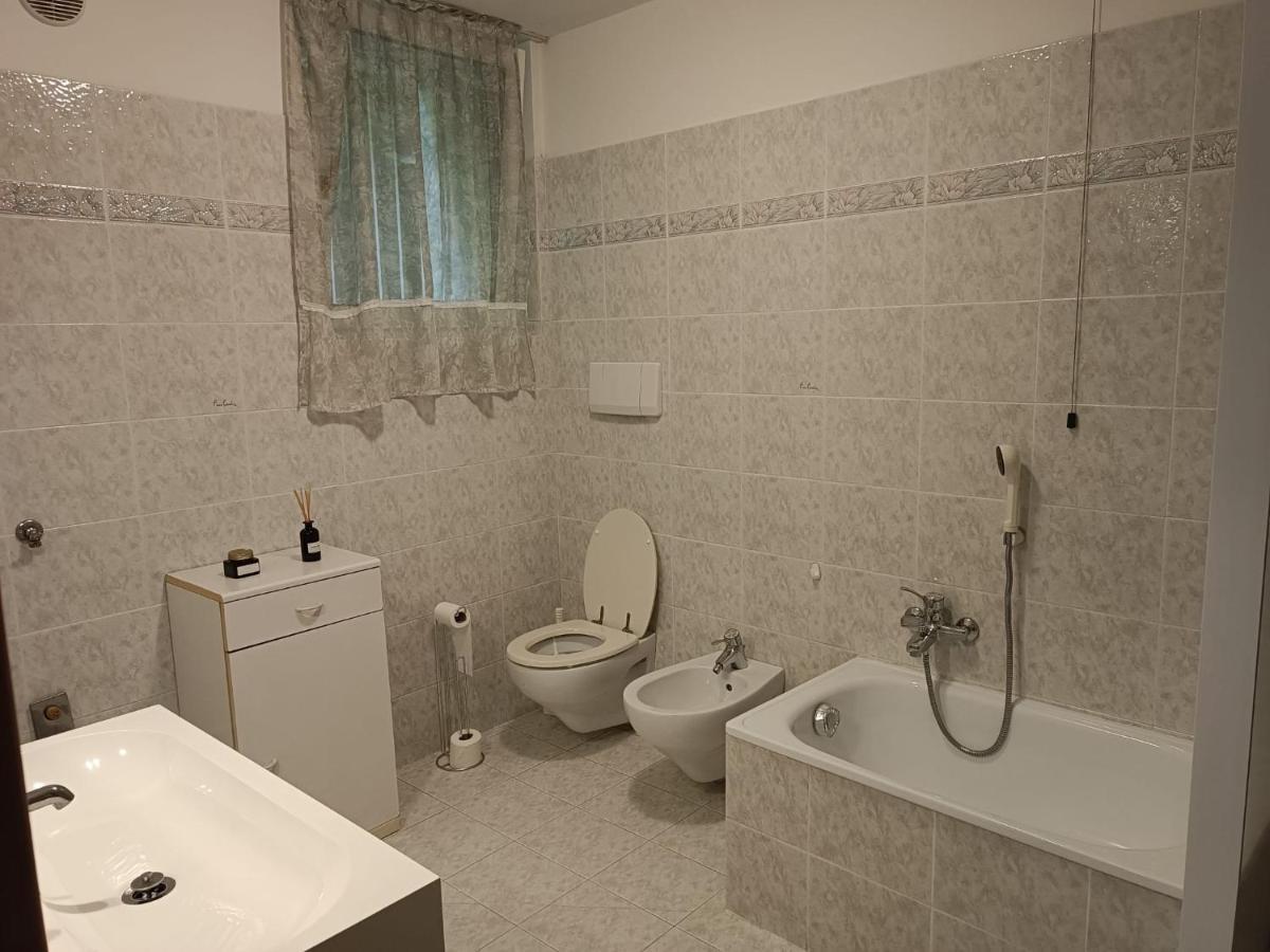 Casa Vacanze Lavanda & Rosmarino Telve Esterno foto